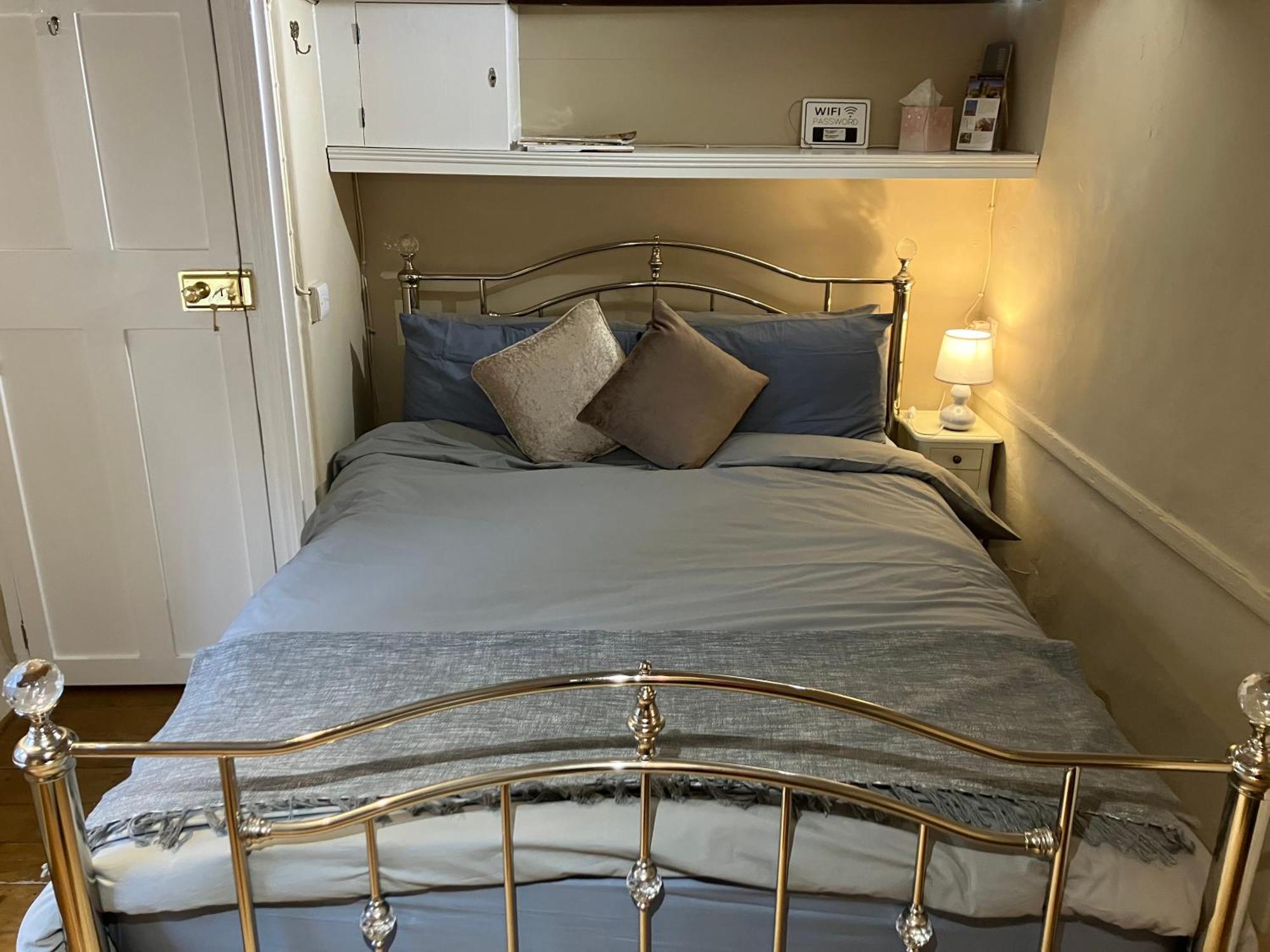 Yew Tree House, Bed & Breakfast In Colchester Lexden Exteriör bild